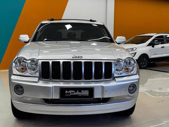 JEEP GRAND CHEROKEE 5.7 OVERLAND HEMI 4X4 V8 16V GASOLINA 4P AUTOMÁTICO